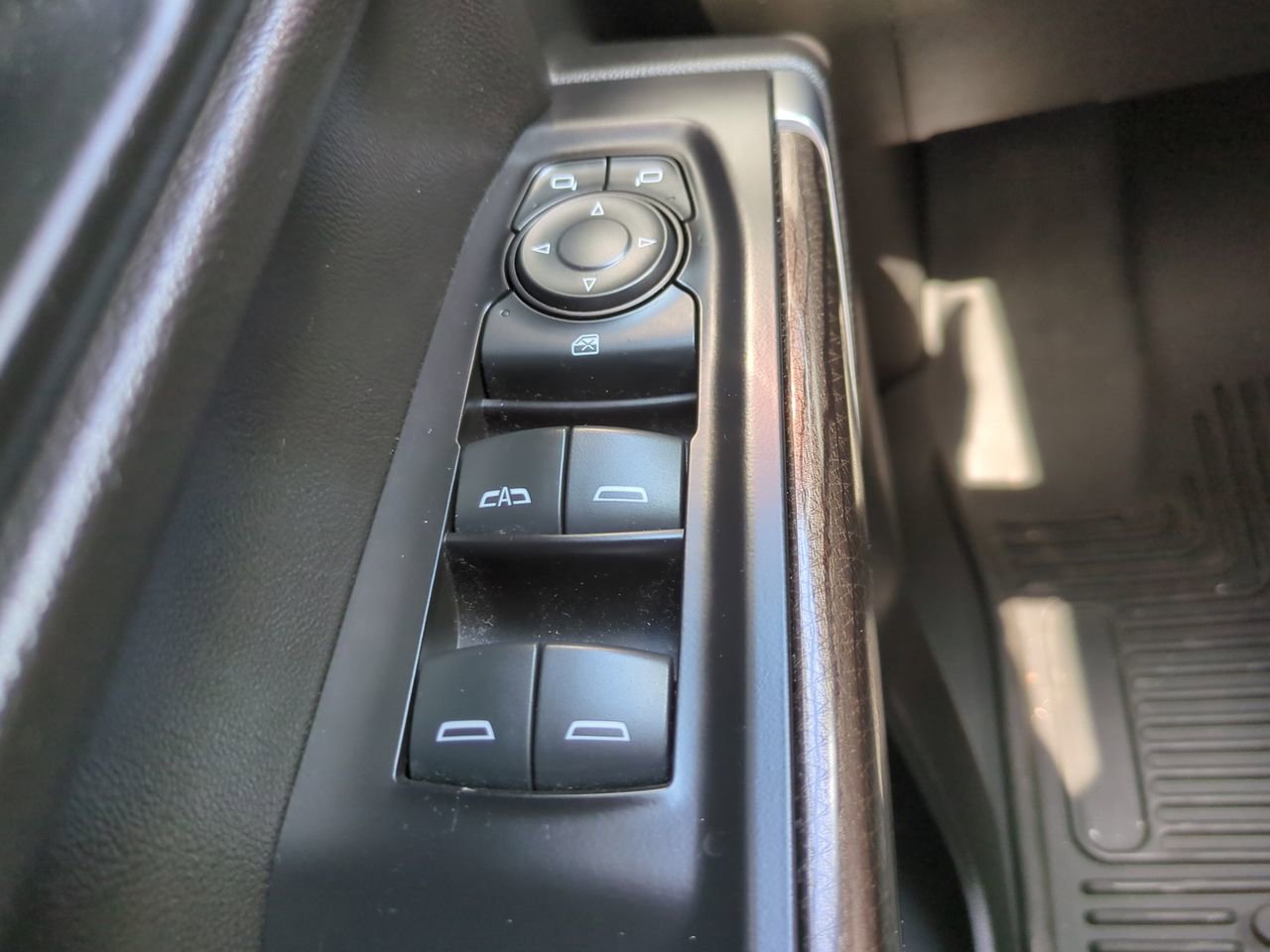 Used 2019 Chevrolet Silverado 1500 RST w/ All-Star Edition RWD image 22