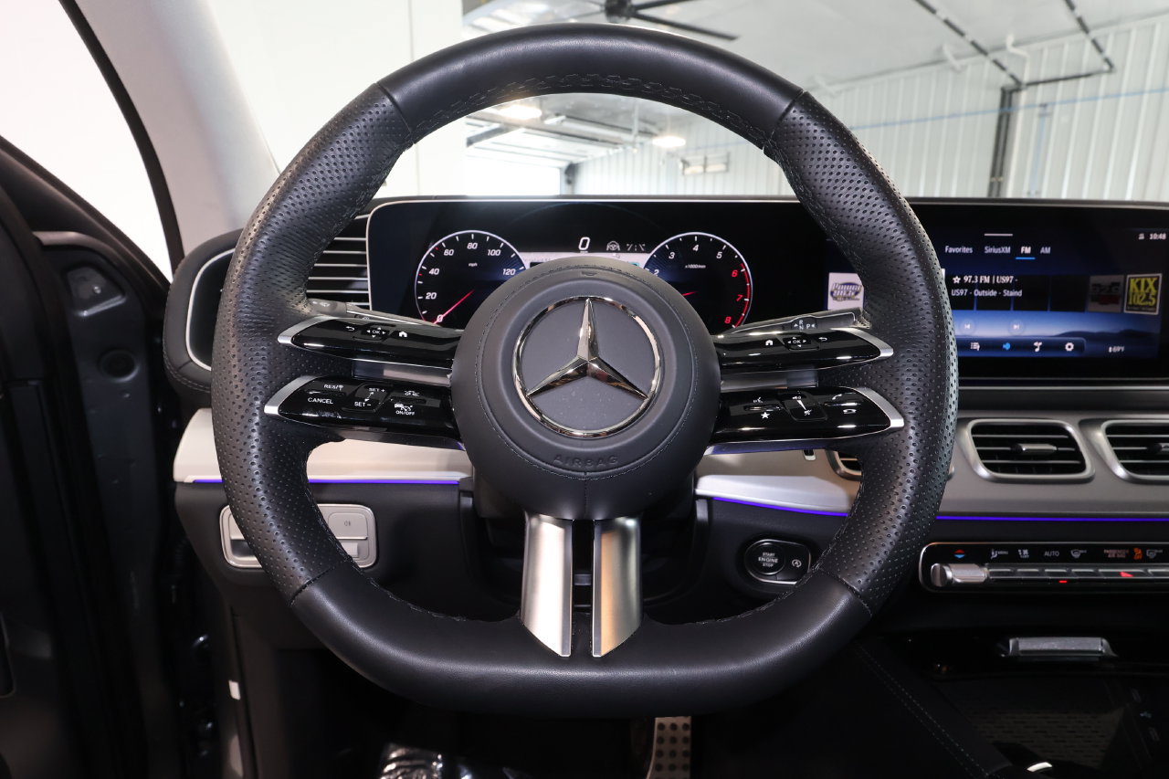 Used 2026 Mercedes-Benz GLS 450 4MATIC image 10