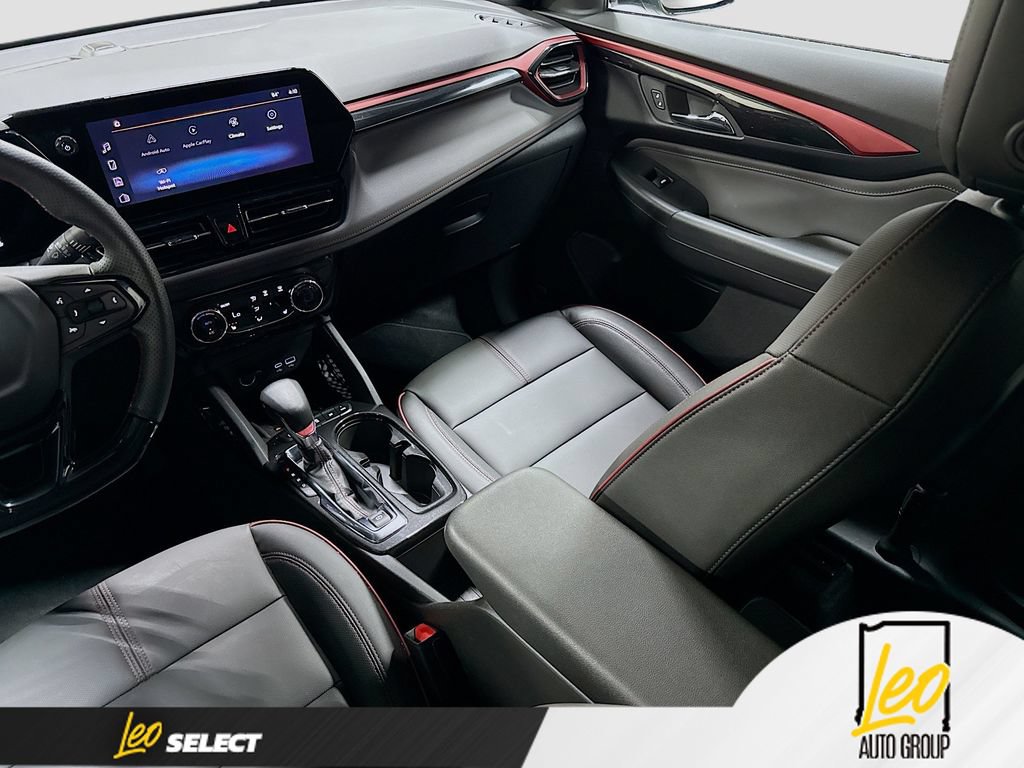 Used 2025 Chevrolet TrailBlazer RS w/ Convenience Package AWD/4WD image 27