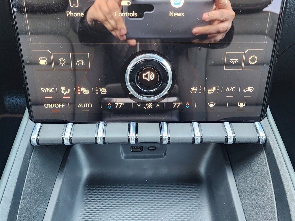 New 2026 GMC Terrain AT4 w/ Convenience Package III image 30