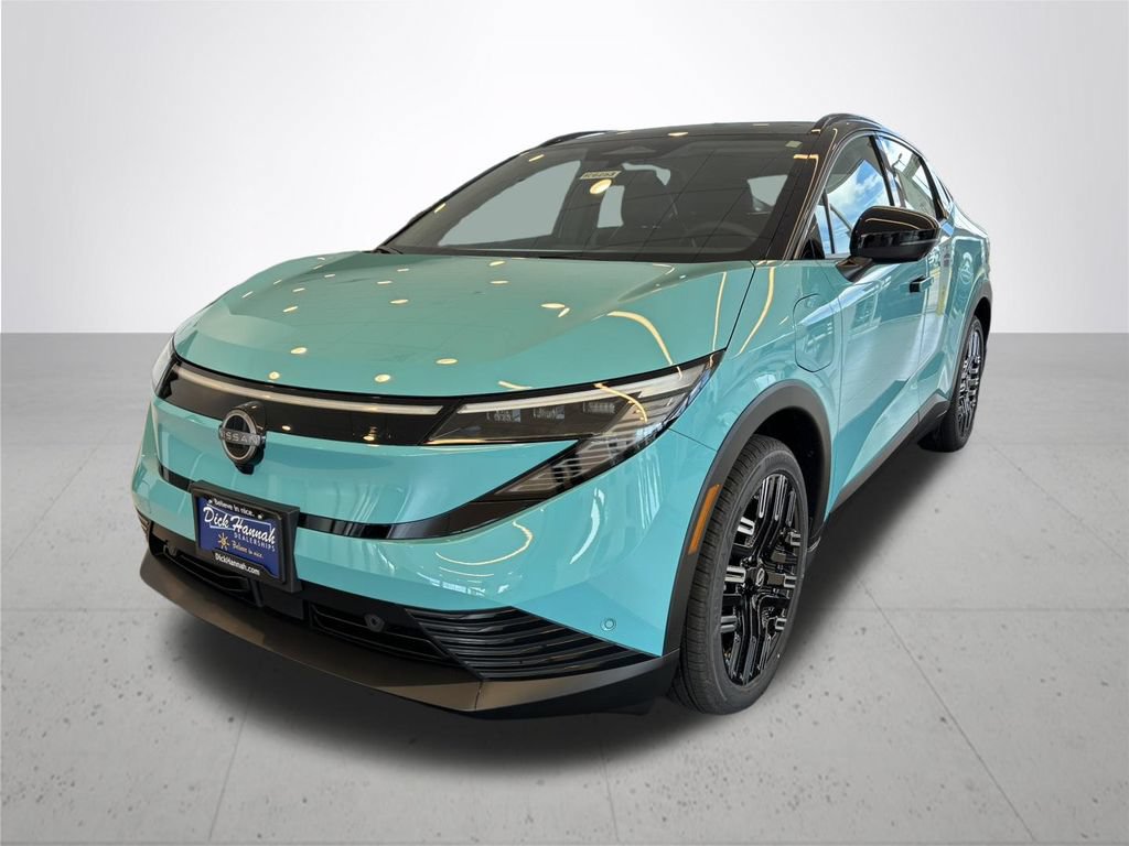 New 2026 Nissan Leaf Platinum+ w/ Cargo Package (Platinum+) FWD image 2