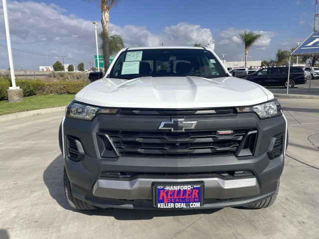 Used 2023 Chevrolet Colorado Trail Boss w/ Technology Package AWD/4WD image 3