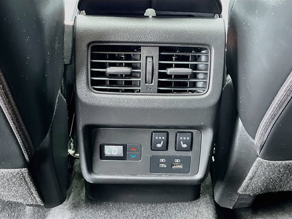 Used 2023 Nissan Rogue Platinum w/ Platinum Premium Package FWD image 31