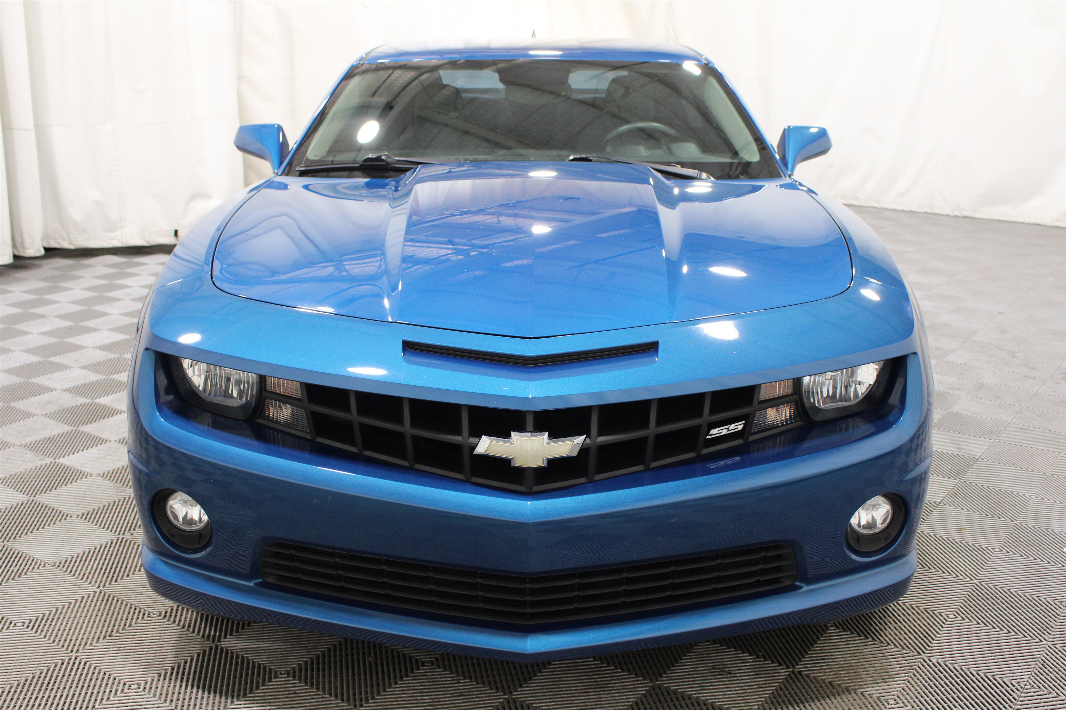 Used 2010 Chevrolet Camaro SS RWD image 34