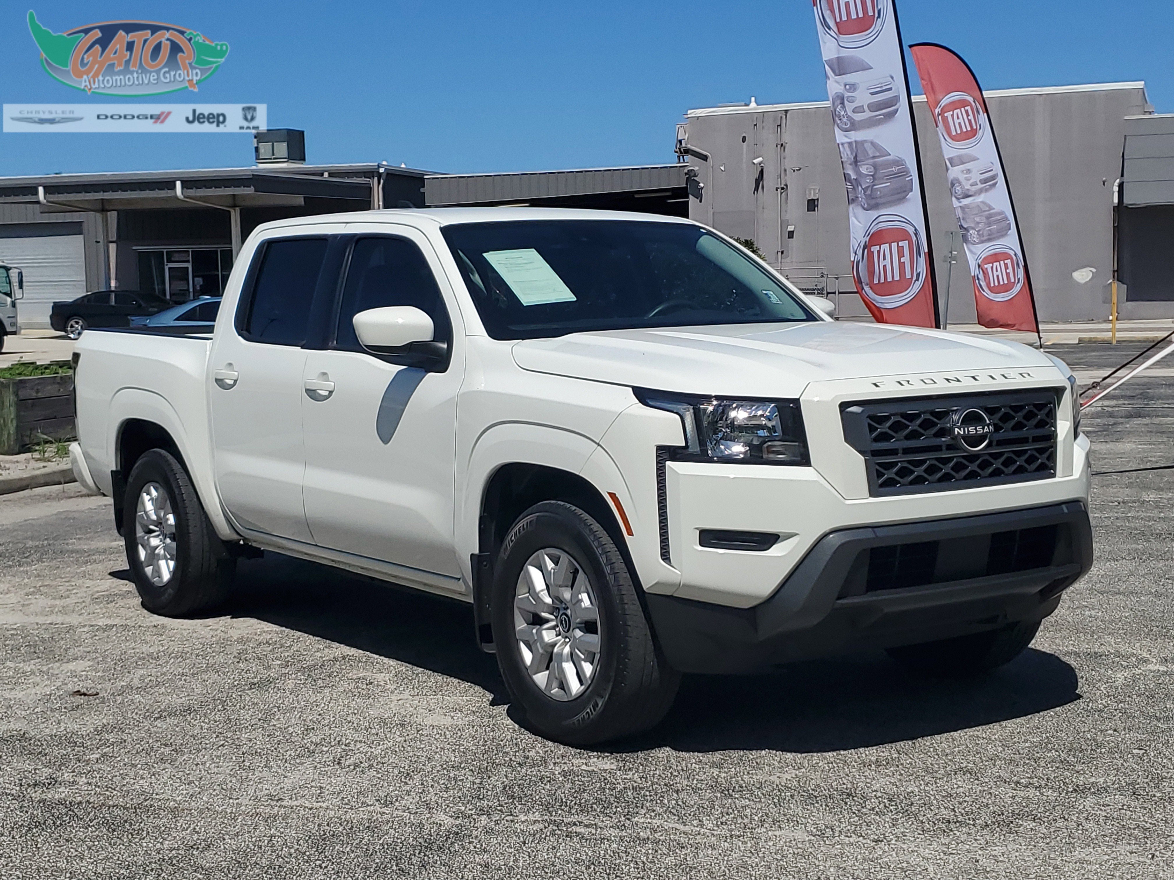 Used 2022 Nissan Frontier SV
