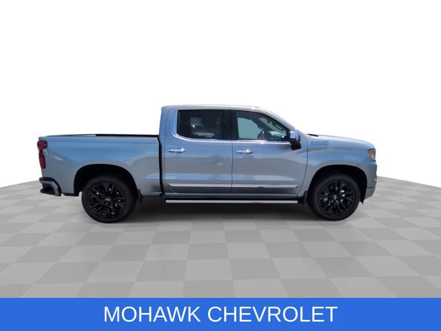 Certified 2024 Chevrolet Silverado 1500 High Country w/ Technology Package AWD/4WD image 9