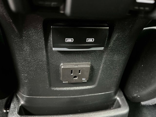 Used 2024 Jeep Wrangler Unlimited Rubicon 4xe AWD/4WD image 12