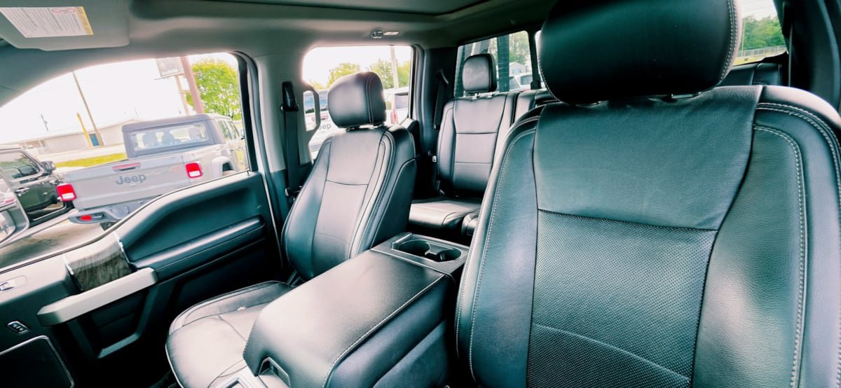Used 2019 Ford F250 Lariat w/ Chrome Package AWD/4WD image 7