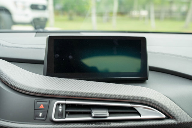 Used 2019 BMW i8 Coupe AWD/4WD image 56