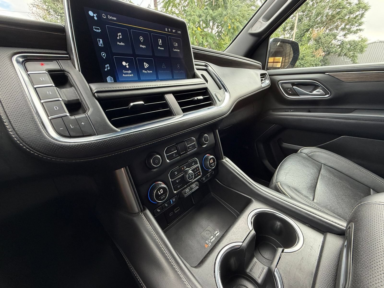 Used 2023 Chevrolet Tahoe Premier AWD/4WD image 43