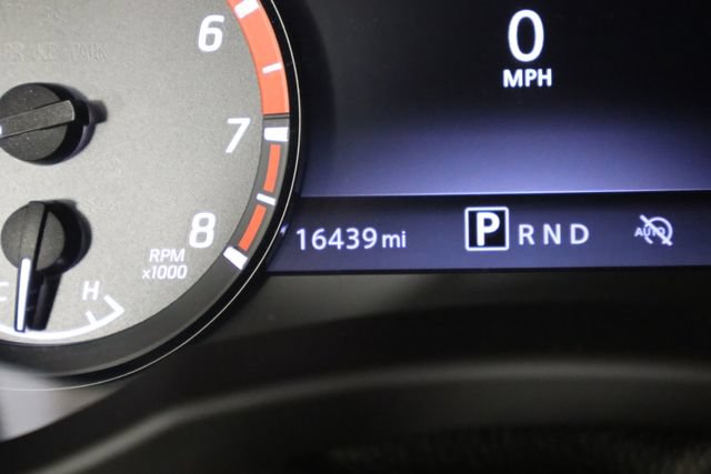 Used 2025 Nissan Frontier Pro-X RWD image 38