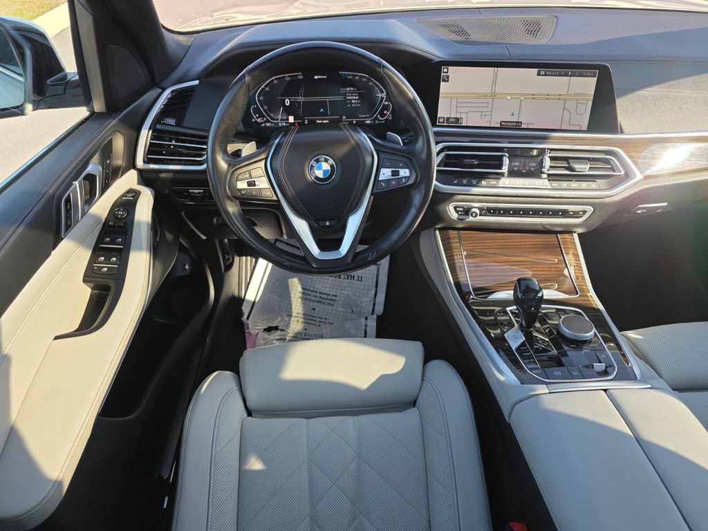 Used 2023 BMW X5 xDrive45e image 21