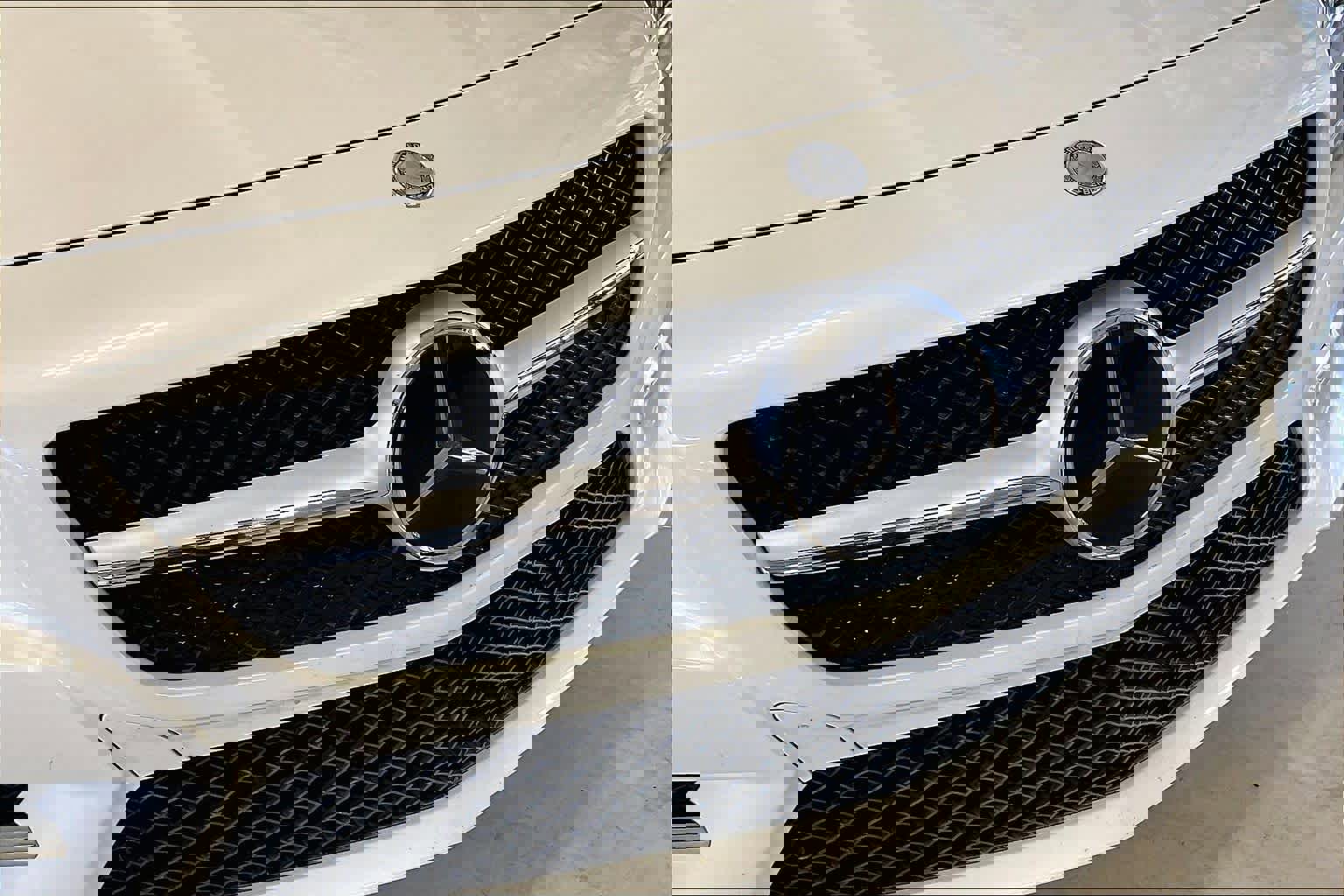 Used 2016 Mercedes-Benz SL 550 image 29