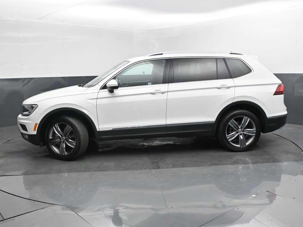 Used 2020 Volkswagen Tiguan SEL image 2