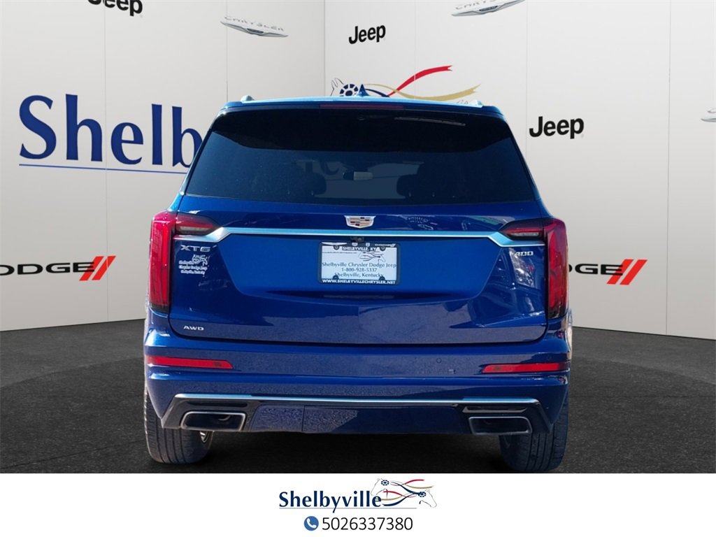 Used 2023 Cadillac XT6 Premium Luxury image 3