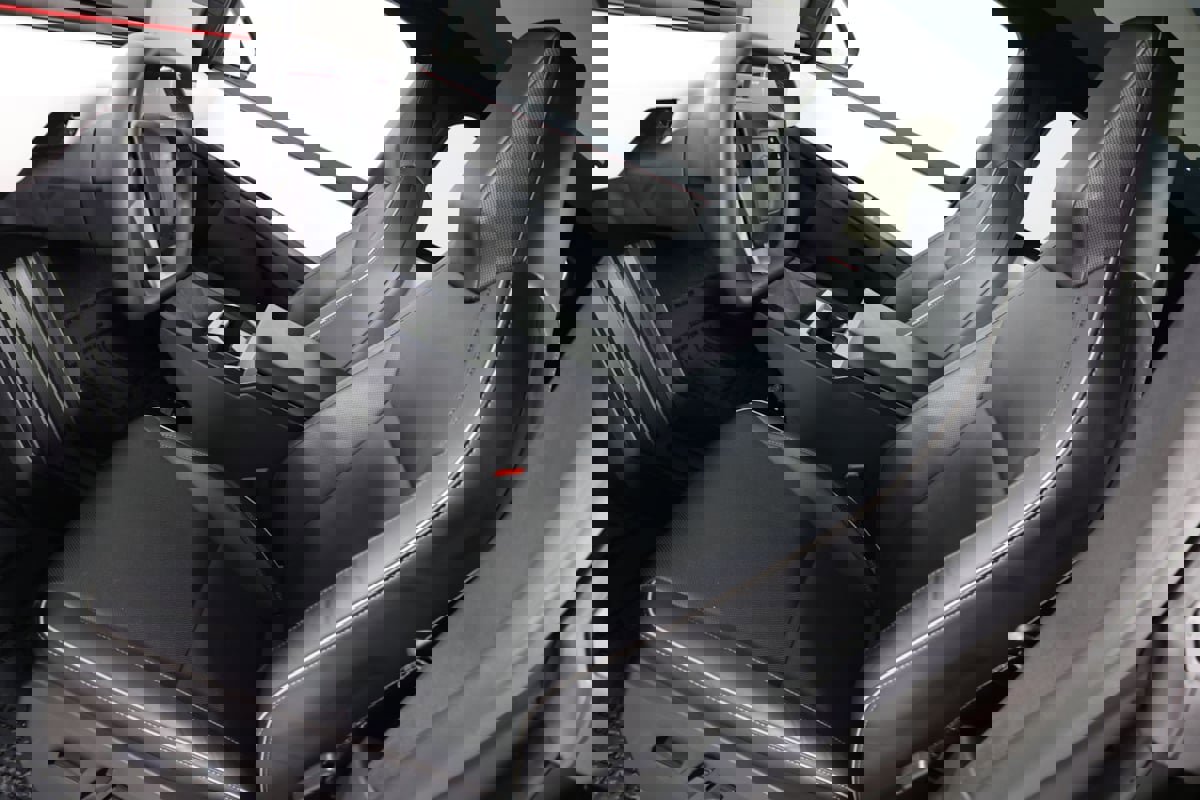 Used 2024 Tesla Cybertruck AWD Crew Cab image 10