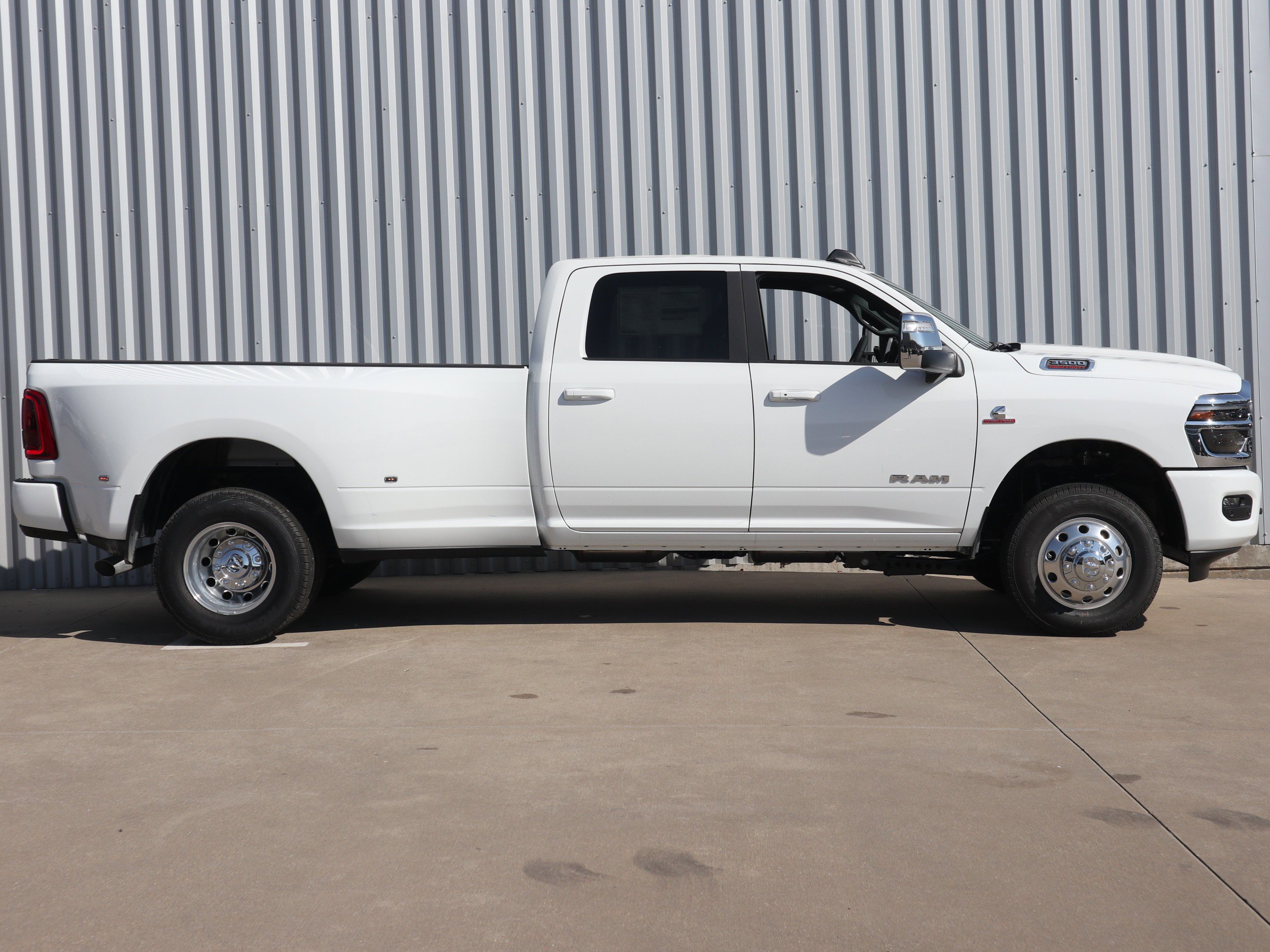 New 2026 RAM 3500 Laramie image 4