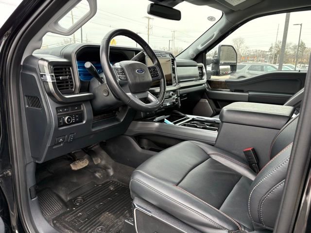Used 2024 Ford F250 Lariat w/ Lariat Ultimate Package image 4