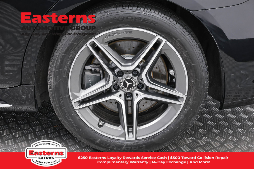 Used 2022 Mercedes-Benz S 500 4MATIC w/ AMG Line Package image 35
