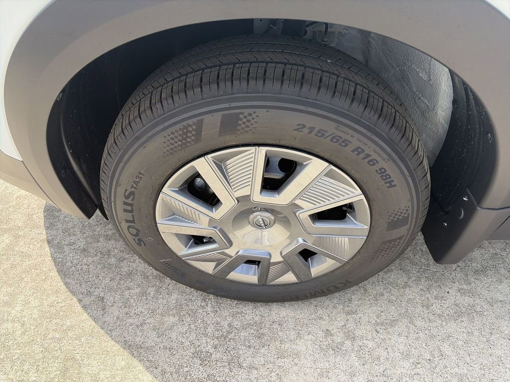 New 2026 Nissan Kicks S image 10