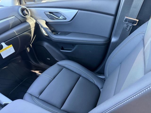 New 2026 Chevrolet Blazer LT w/ Sound & Technology Package FWD image 62