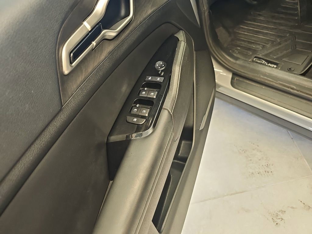 Used 2023 Kia Sportage X-Line image 13