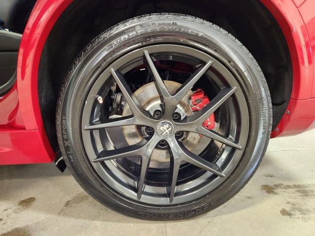 Used 2021 Alfa Romeo Stelvio Ti w/ Nero Edizione image 26