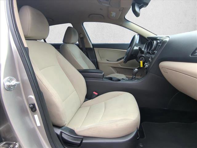 Used 2013 Kia Optima LX w/ Convenience Plus Pkg image 23