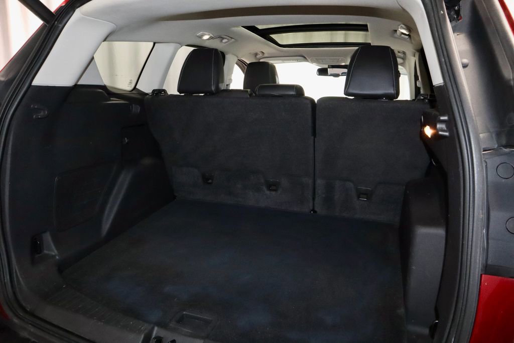 Used 2017 Ford Escape Titanium AWD/4WD image 13
