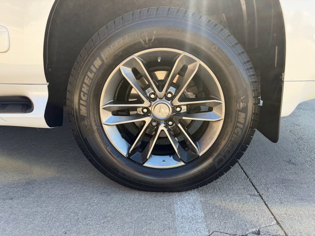 Used 2012 Lexus GX 460 AWD/4WD image 45