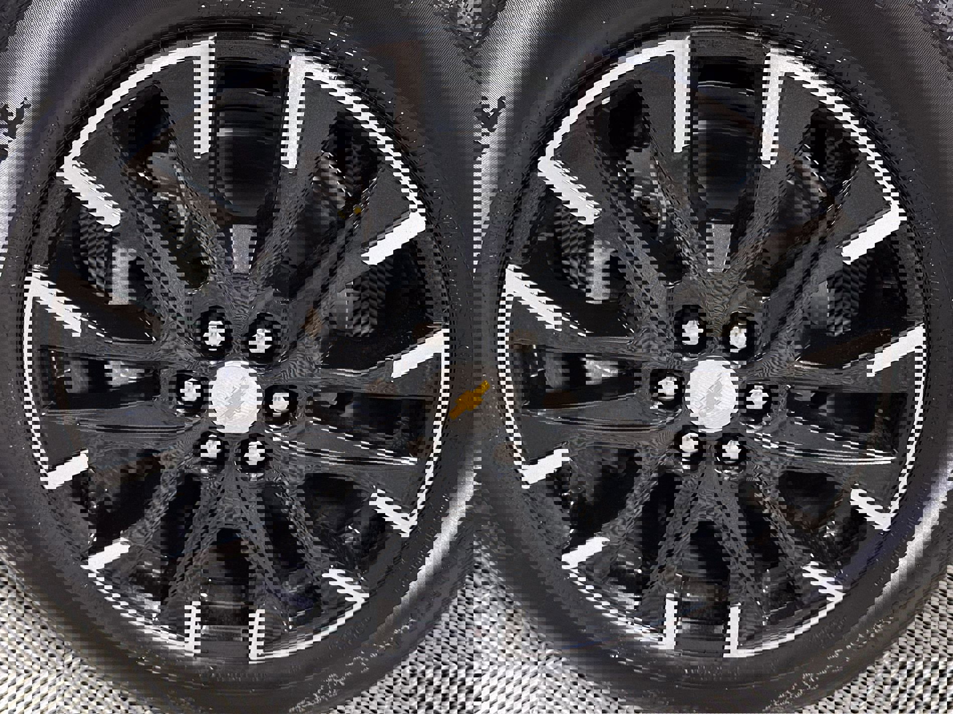 New 2026 Chevrolet Traverse LT w/ Sun and Wheel Package image 70