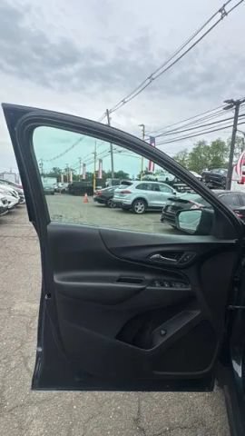 Used 2019 Chevrolet Equinox LT AWD/4WD image 9
