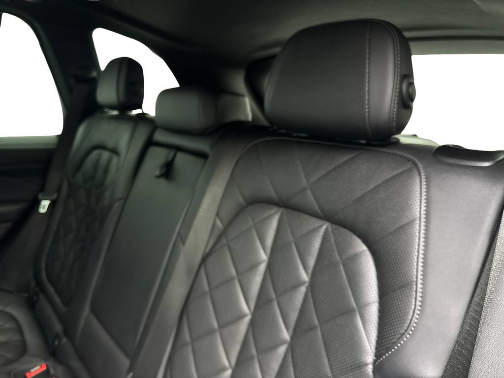 Used 2023 BMW X5 xDrive40i w/ Premium Package AWD/4WD image 35