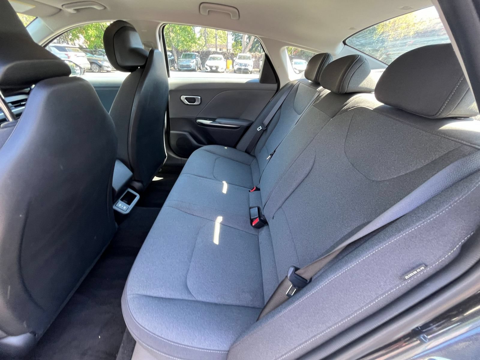 Used 2025 Kia K4 FWD image 24