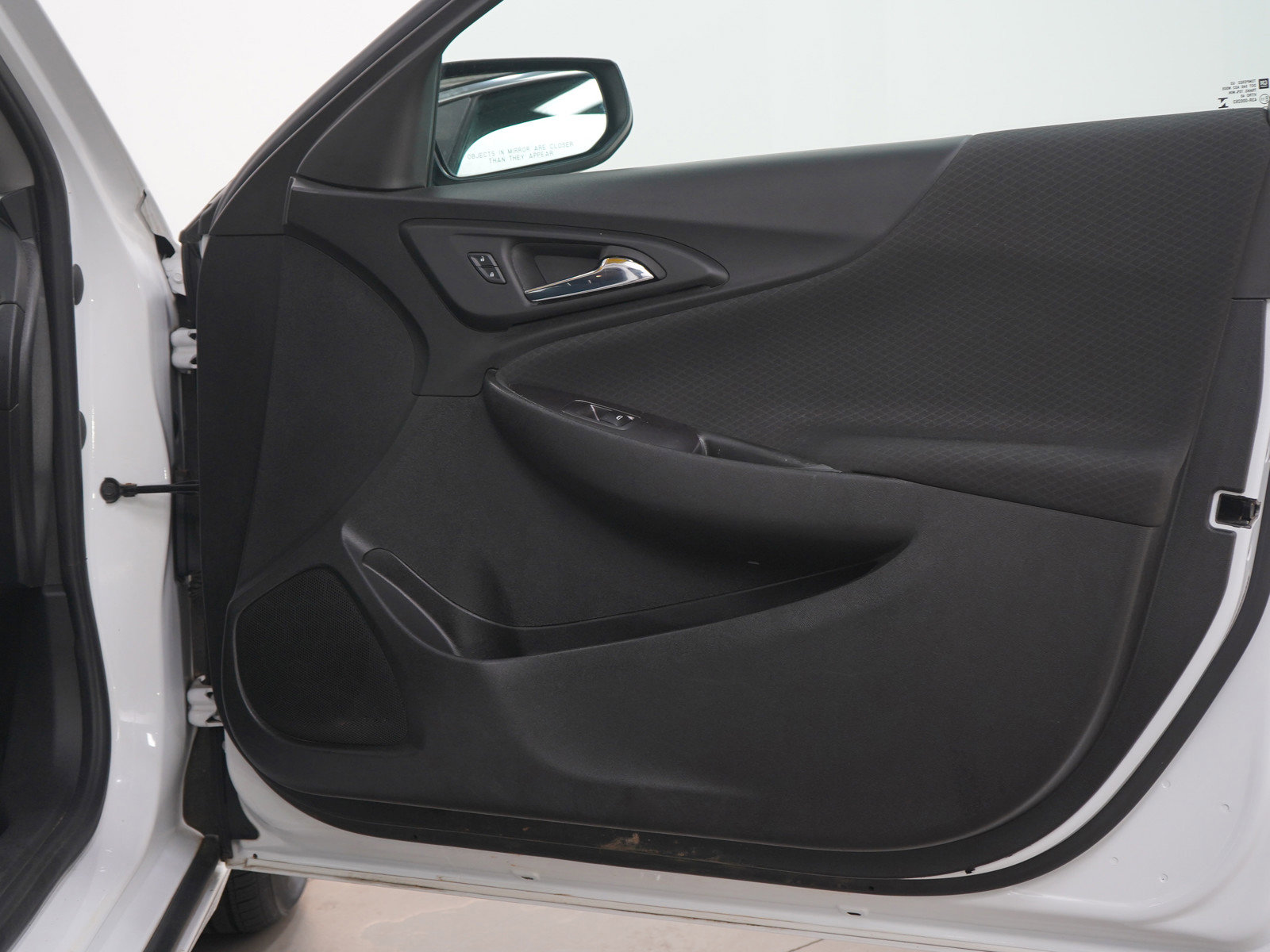 Used 2022 Chevrolet Malibu LT FWD image 9