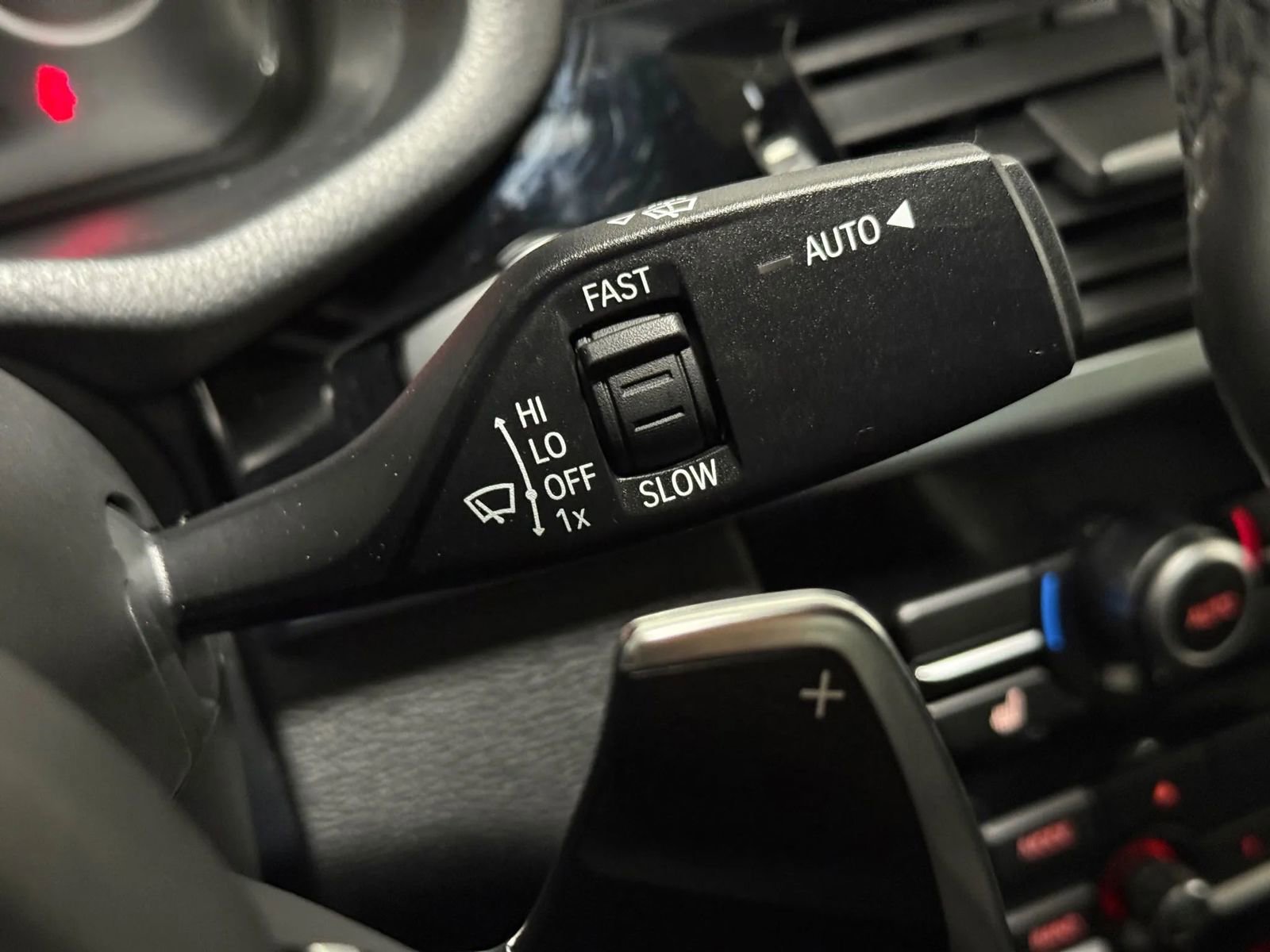 Used 2018 BMW X4 M40i image 28