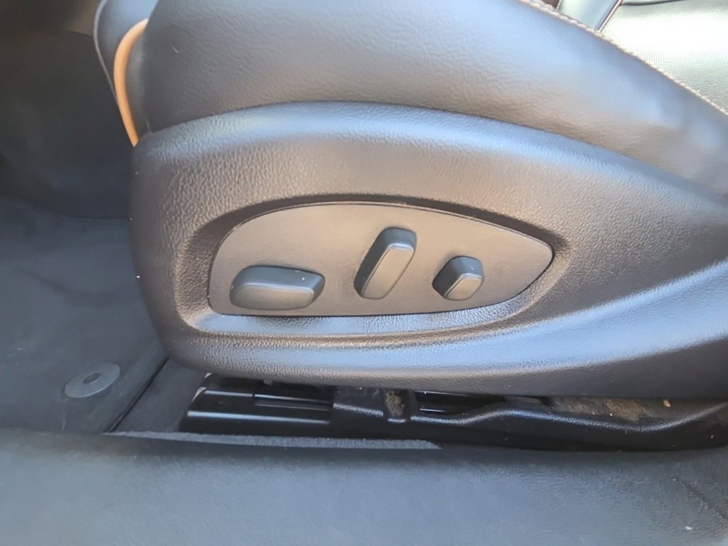 Used 2016 Chevrolet Impala LTZ FWD image 22
