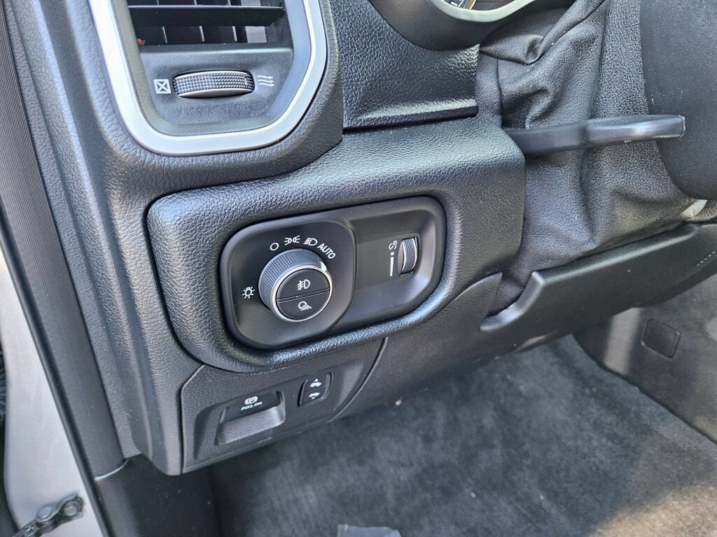 Used 2022 RAM 1500 Big Horn AWD/4WD image 21