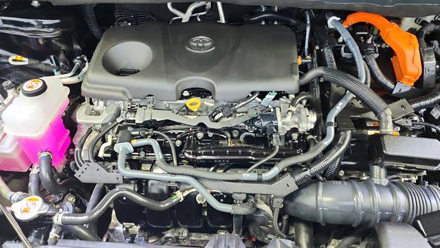 Used 2025 Toyota Sienna XLE w/ XLE Plus Package AWD/4WD image 39
