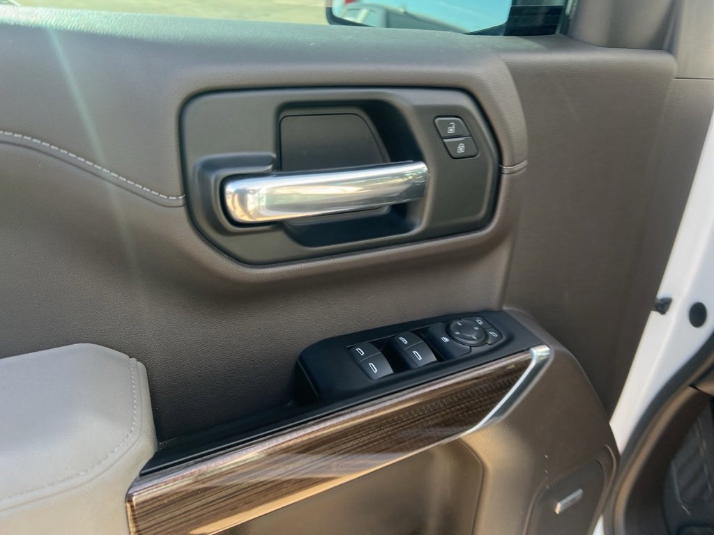 Used 2019 Chevrolet Silverado 1500 RST w/ All-Star Edition image 15