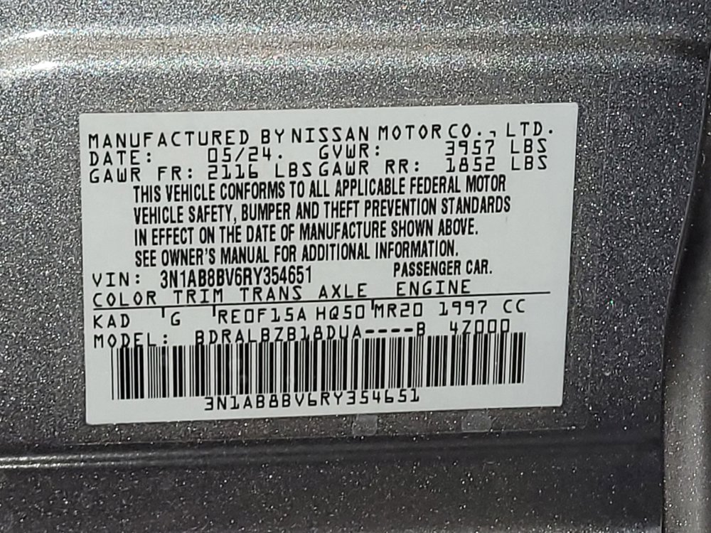 Used 2024 Nissan Sentra S FWD image 33