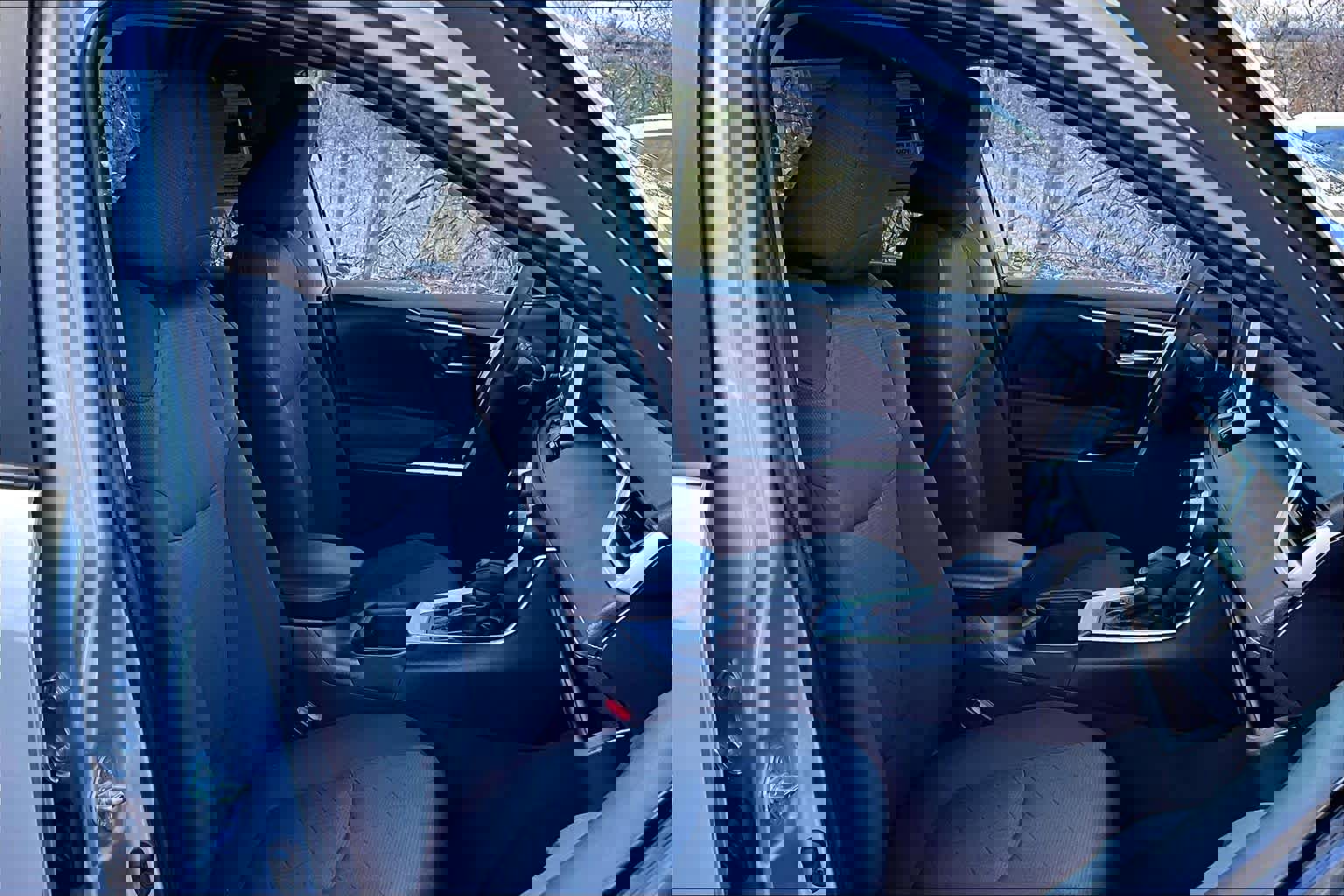 Certified 2025 Toyota RAV4 XLE w/ Weather Package AWD/4WD image 8