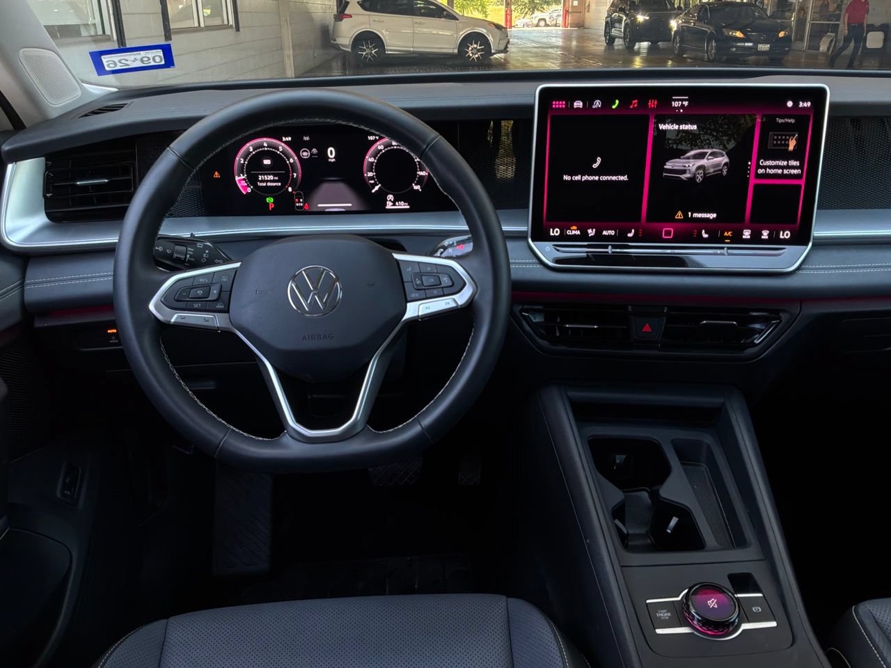 Used 2026 Volkswagen Tiguan SE FWD image 13