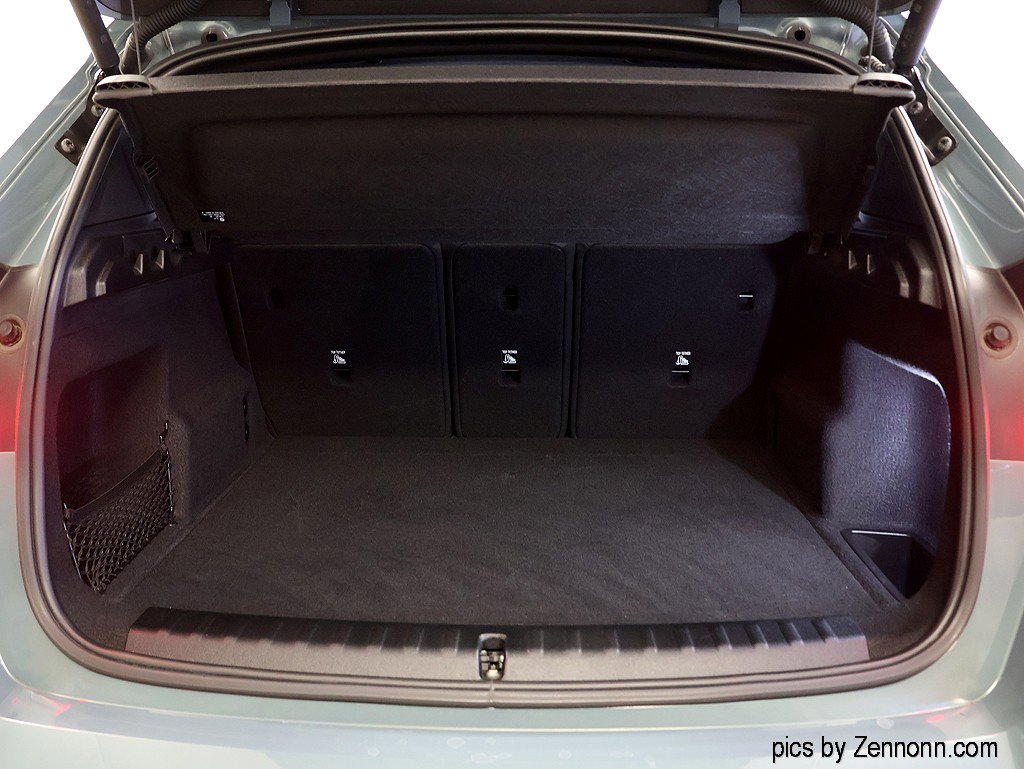 Certified 2024 BMW X1 M35i w/ Premium Package image 31