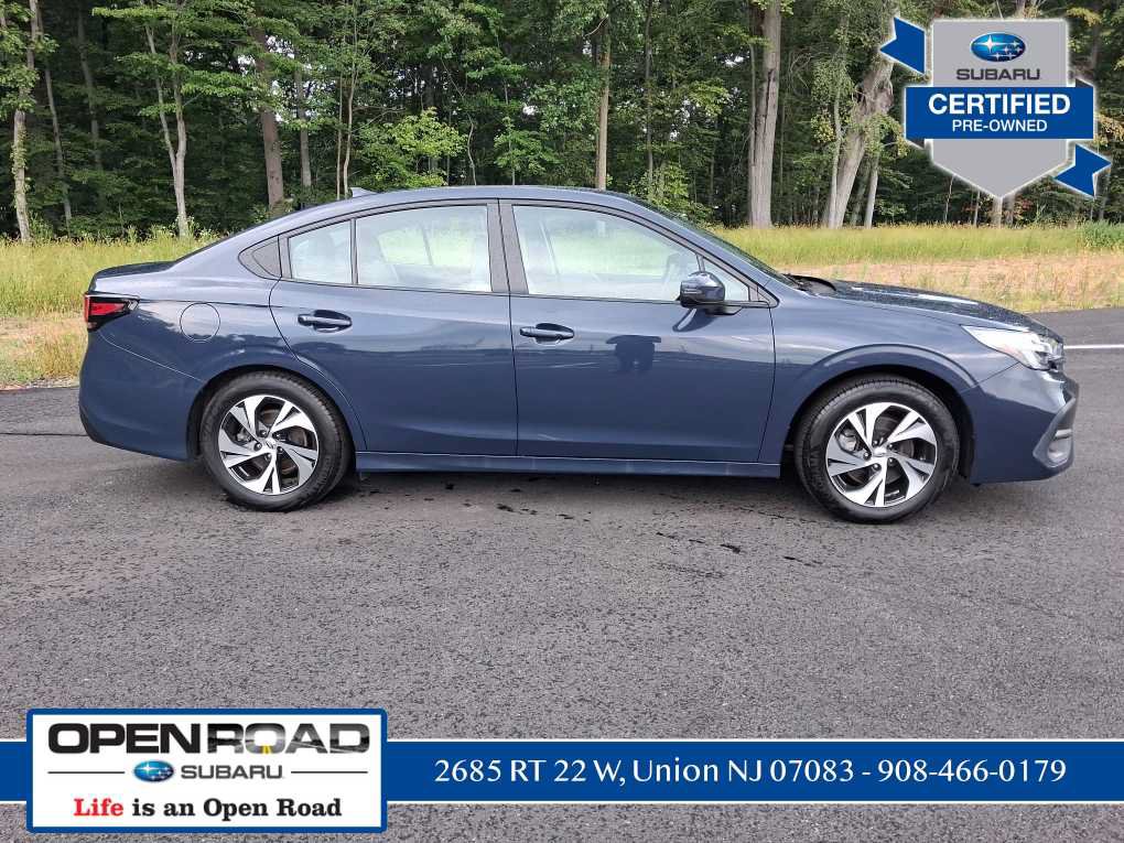 Certified 2025 Subaru Legacy Premium AWD/4WD image 2