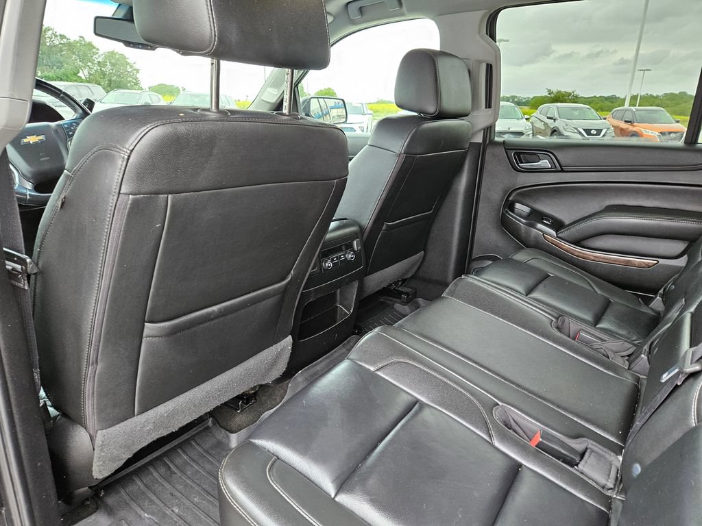 Used 2018 Chevrolet Suburban LT AWD/4WD image 24