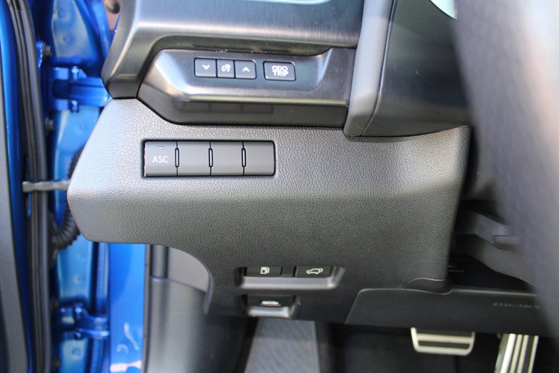 Used 2021 Lexus UX 250h F Sport w/ F Sport Premium Package AWD/4WD image 17