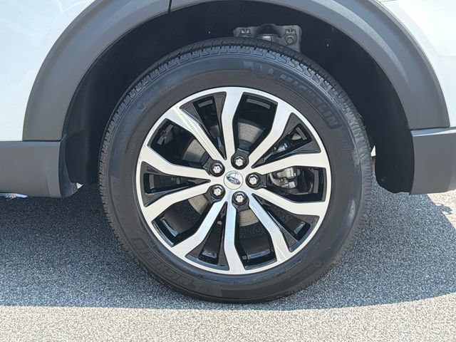 Used 2025 Ford Explorer ST-Line AWD/4WD image 22