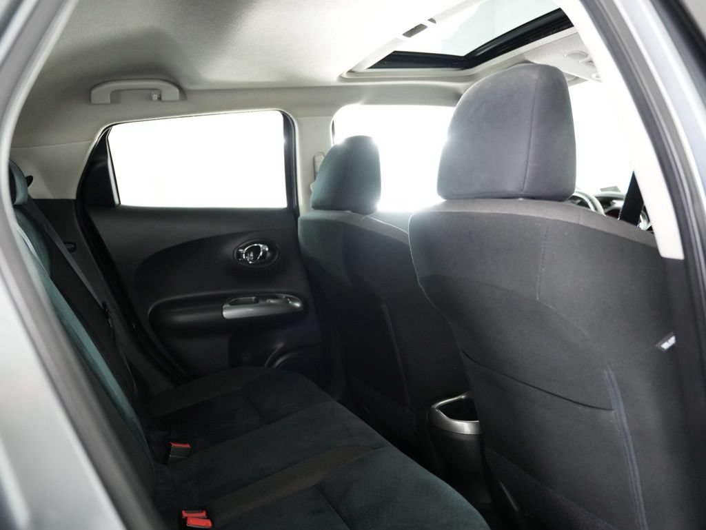 Used 2013 Nissan Juke SV AWD/4WD image 28