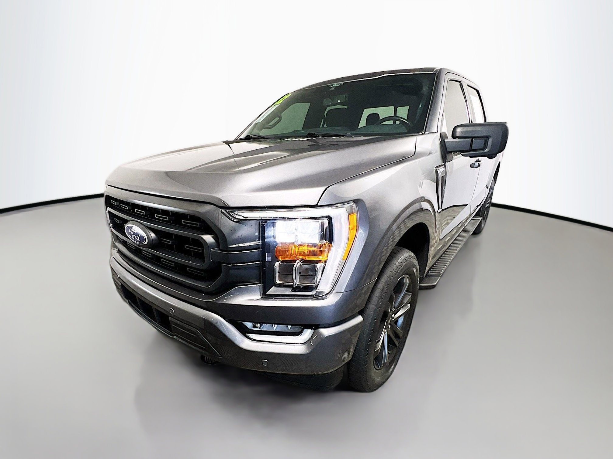 Used 2022 Ford F150 XLT w/ Equipment Group 302A High image 10